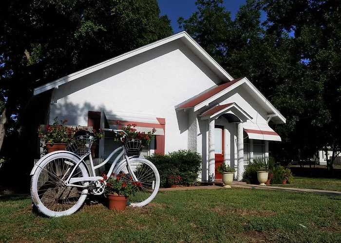 Flossie'S Corner Bed & Breakfast Llano